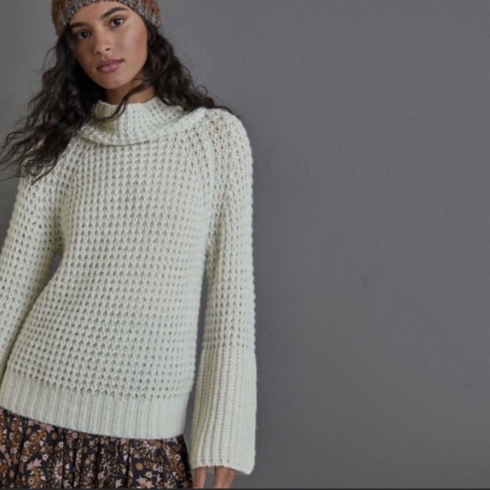 Anthropologie Maeve Dionne chunky Open knit mint sweater Size XL Cowl Neck